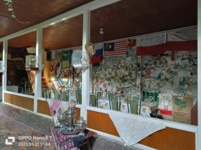 Bohodir Guest House